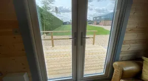 Pine Lodge Posh Glamping With Wood Fired Hot Tub & Big Lincolnshire Skies - Image 5