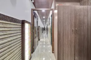 Collection O Kurla LBS Road Formerly Mumbai Residency - Image 3
