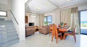 Beach Villas - Image 2