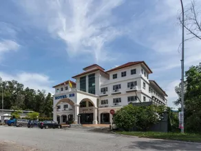 S2 Hotel - Image 4