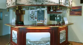 Sentrum Hotel - Image 4