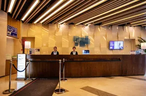 Holiday Inn Express LUOYANG XIYUAN - Image 3