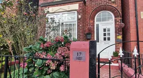 Lower ground floor Studio in Stockport - Image 3