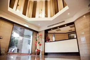 KDM Hotel - Image 4