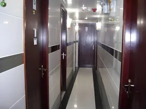 Canadian Hostel - Image 2