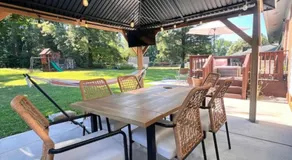 Uptown in 6 Mins - Game Deck - Private Acre - Sleeps 10 - Image 4