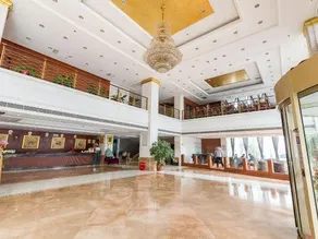 Ruifeng International Hotel - Image 4