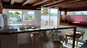 360 view to ocean and cliffs - Image 5