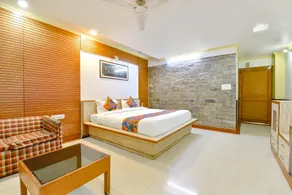 FabHotel Fly View - Image 2