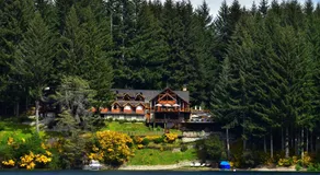 Dos Bahias Lake Resort - Image 5