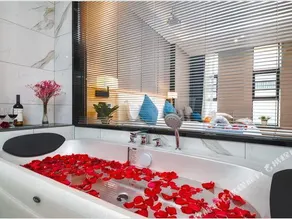 H Hotel (Hejin Xingeng Street) - Image 3