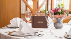 Hotel & Restaurant Waldcafe Hettstedt - Image 2
