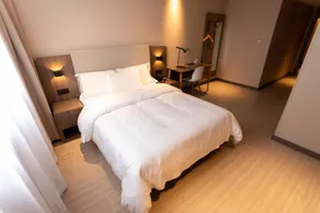 Hanting Hotel Xinyang Gushi County - Image 2