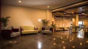 Cosmopolitan Hotel Indore - Image 3