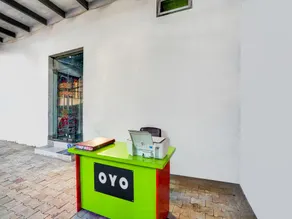 Hotel O Yadav Restaurant & Family Rooms - Image 4