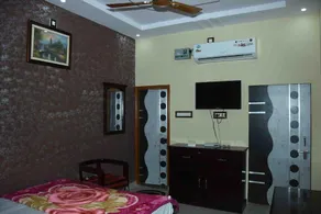 Hotel Jhankar - Image 2