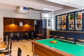 Ruby Pub & Hotel - Image 5