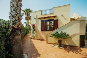 Villa "The Song of the Waves"pool 50m from the sea - Image 3