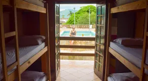 Leo's Clan Beach Hostel - Image 2