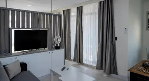 ADIRAMAR Apartments - Image 2