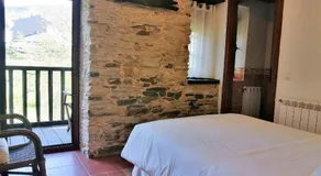 Las Rocas - Image 2