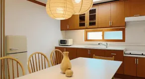 Joseon Calm, 1 min to station Near Hongdae, 3BR, 5Beds, 2Baths - Image 5