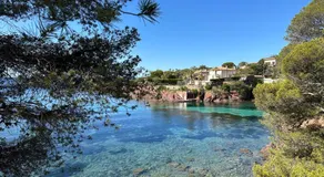 Superbe 4 couchages avec terrasse - Clim - 50m de la mer - Image 3
