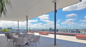 Modern City Pad, 1-Min to Showgrounds - Image 3