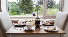 Stone Lodge - Image 3