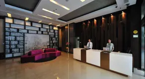 Kingtown Hotel Hongqiao Shanghai - Image 4