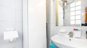 GuestReady - Stylish Hideaway near Bercy Parc - Image 4