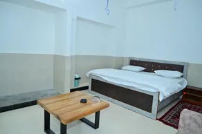 Hotel Red Inn - Image 5