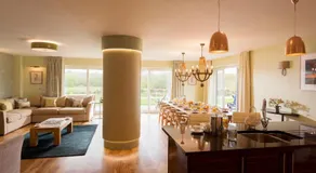 Herons House Sleeps 12, heated Pool, hot tub, sauna, games room 5 Star! - Image 3