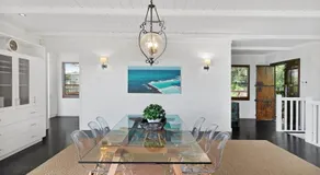 A Grand Beach Retreat - Image 5