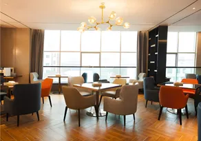 Echarm Hotel Zhongxiang Mochou Lake - Image 3