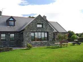 Carbery Cottage Guest Lodge - Image 2