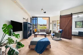 Ramat Hasharon Duplex Rooftop Oasis with Shelter - Image 2