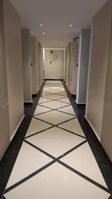 HOTEL GOLDEN PEACOCK - Image 2