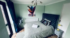 Home away from home - Image 2