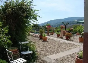 Wohnen im Burghotel - Image 4