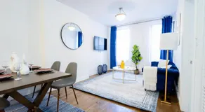 1435-3-3 Bedrooms 2Bath W D Prime Upper east - Image 3