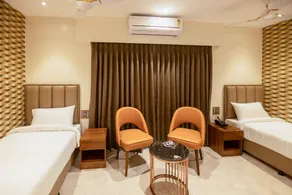 THE MAJESTIC BOUTIQUE HOTEL - Image 4