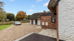 Ramsbury Cottage - Image 4