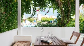 Eva Suites & Apartments - Image 5