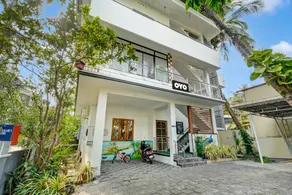 Hotel O Emarks Homes - Image 3