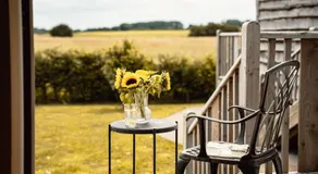 Hornington Manor Luxury Shepherd Huts - Image 4