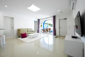 Yangyang Rodes Pool Villa - Image 5