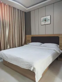 Julu County Orange Hotel - Image 2