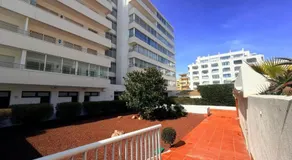 Apartamento en Rosas Santa-Margarita, con vistas al mar, piscina, y acceso directo a la playa - ES-204-42 - Image 5