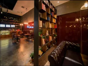 James Joyce Coffee Hotel Suzhou Mudu Subway Station Branch - Image 5